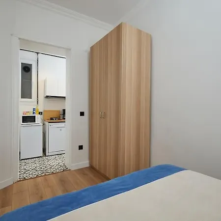 Charming 2br Ac In Center - Santur D1 Appartement