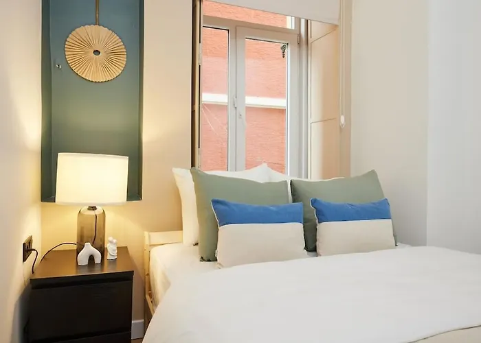 Apartmán Charming 2br Ac In Center - Santur D1